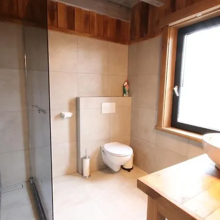 Villa Lucas - Heure 度假居 Frasnes-lez-Gosselies